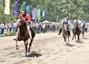 Всем народам дарит радость славный Сабантуй