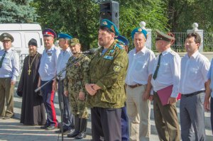 Девиз десантников: «Никто кроме нас!»